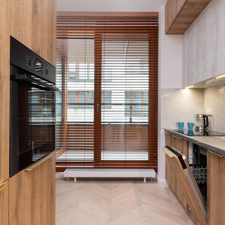 Lux Apartment Niemcewicza With Ac & Balcony Warsaw Ochota By Noclegi Renters Buitenkant foto