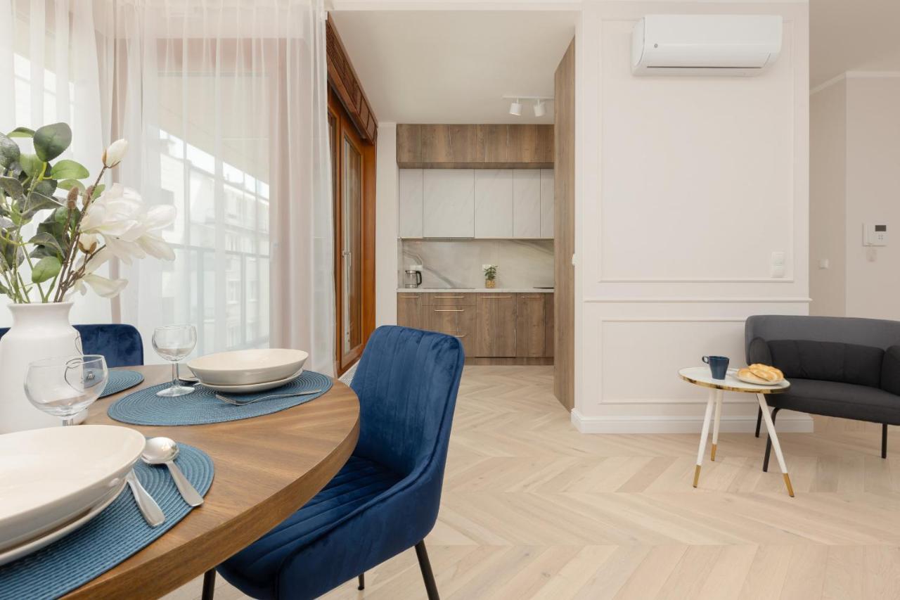 Lux Apartment Niemcewicza With Ac & Balcony Warsaw Ochota By Noclegi Renters Buitenkant foto