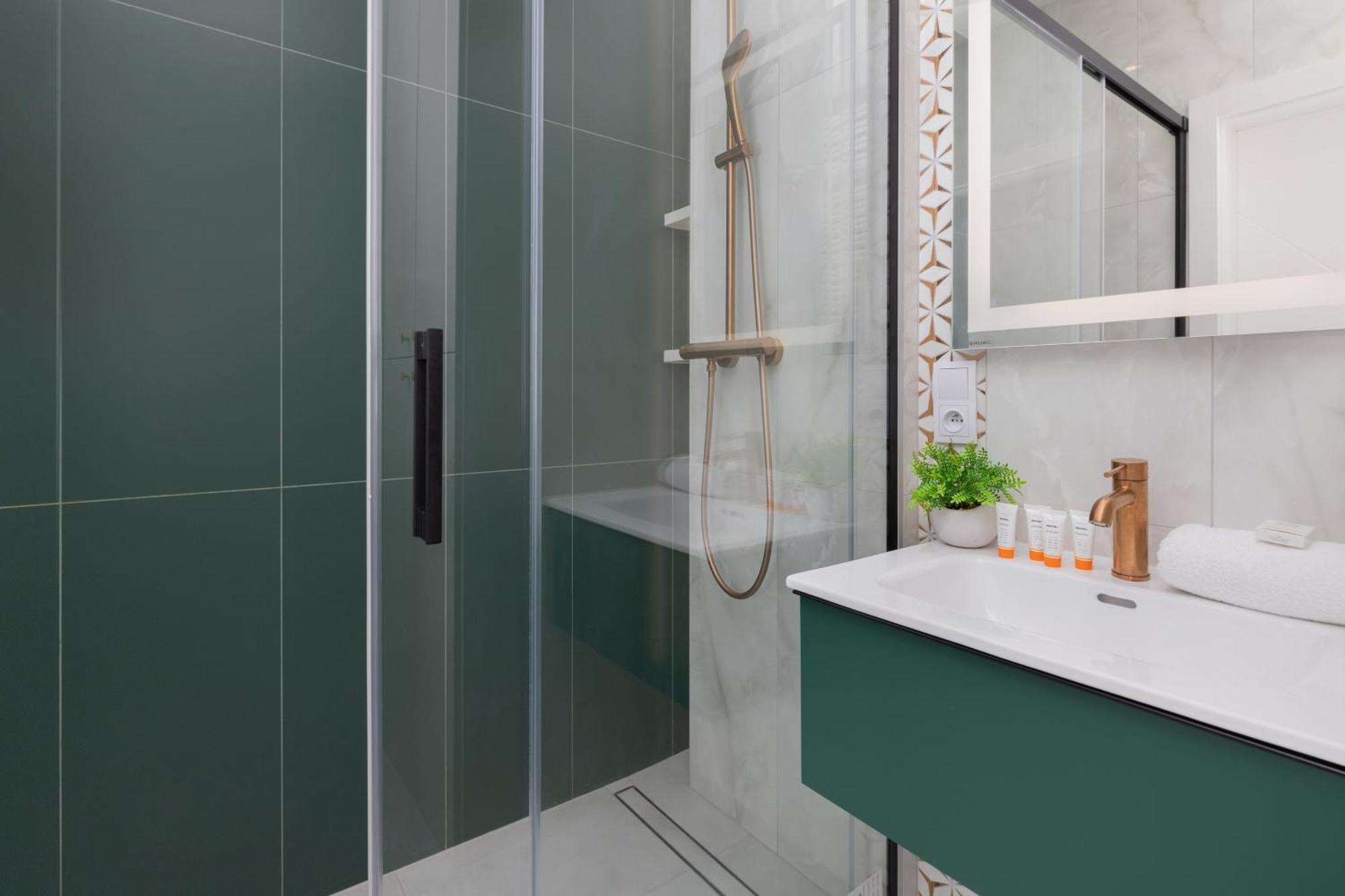 Lux Apartment Niemcewicza With Ac & Balcony Warsaw Ochota By Noclegi Renters Buitenkant foto